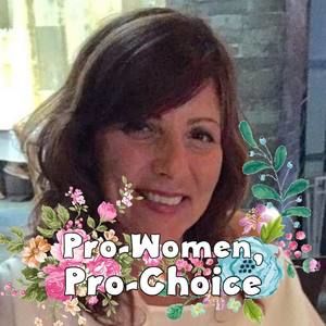 Meet your Posher, Lina